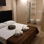 Diamond Bed & Breakfast 3*