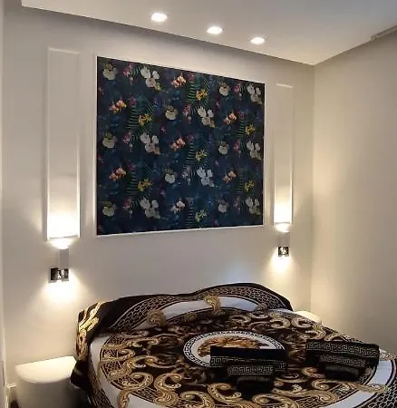 Bed & Breakfast Diamond