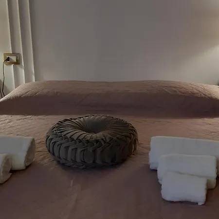 Bed & Breakfast Diamond