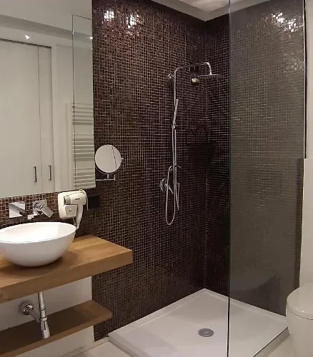 Bed & Breakfast Diamond